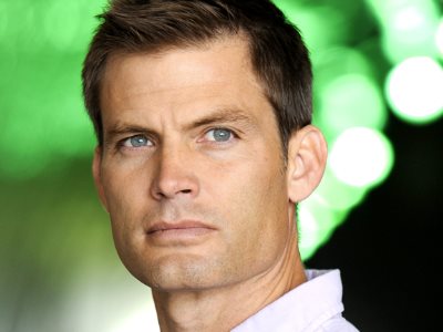 Casper Van Dien