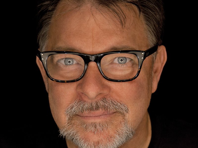 Jonathan Frakes